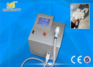 China máquina permanente da remoção do cabelo do rejuvenescimento da pele do laser do diodo 810nm fornecedor